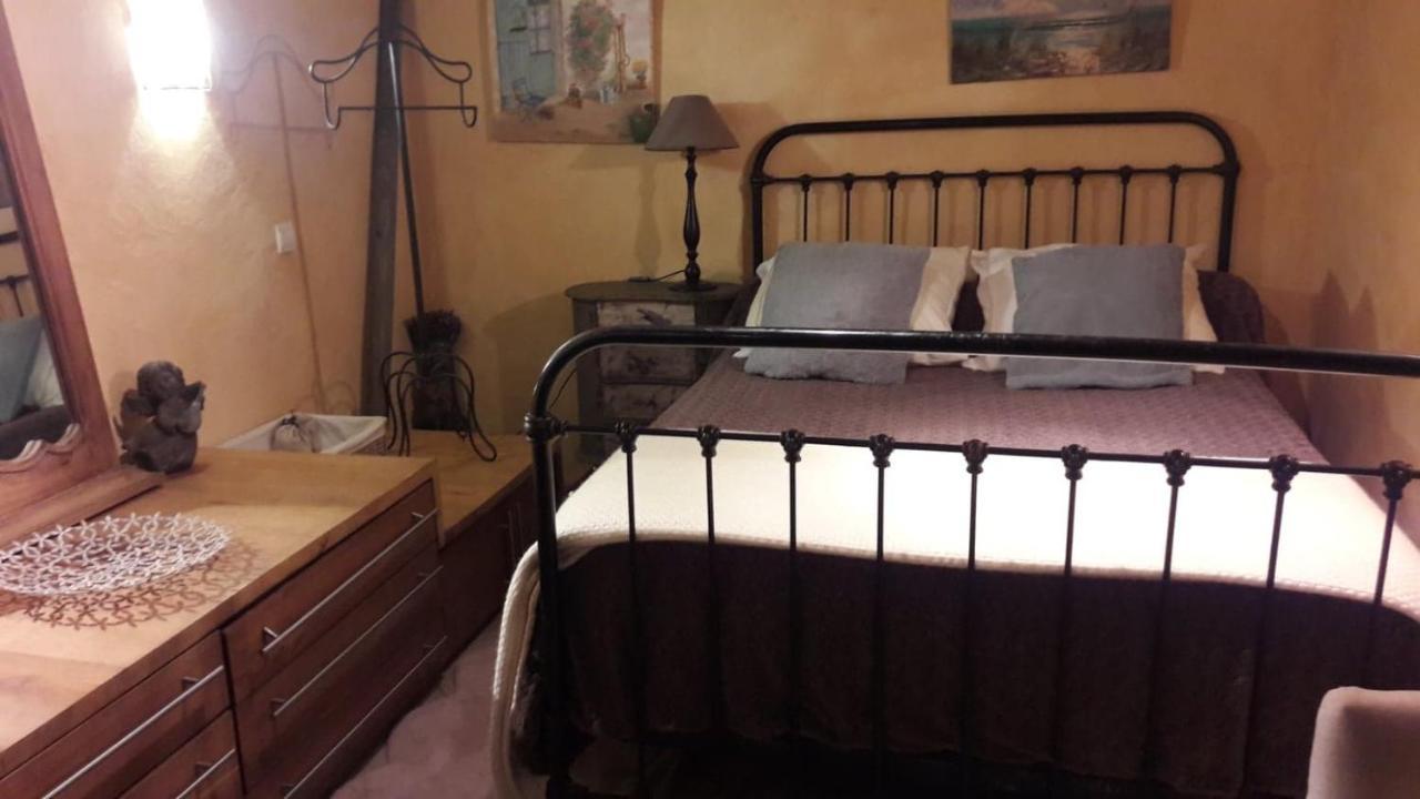 Joli Loft Dans Village Pittoresque Peret ภายนอก รูปภาพ